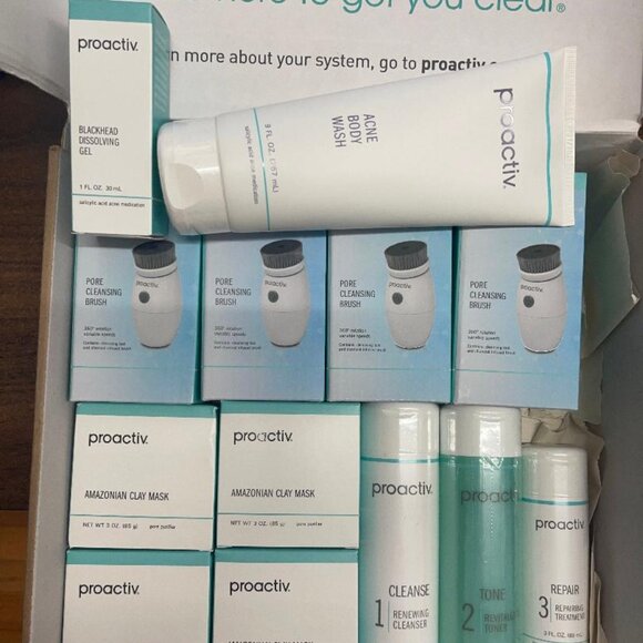Proavtiv | Skincare | Authentic Proactiv 9 Day Luxury Gift Box 3 Piece ...